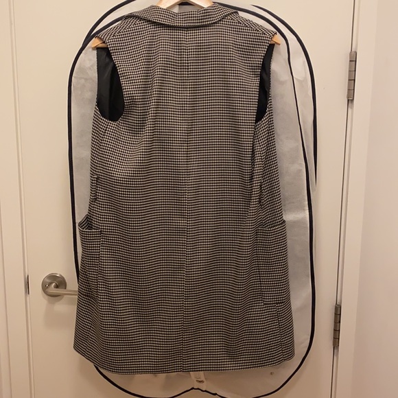 Long houndstooth pattern vest - Picture 2 of 3